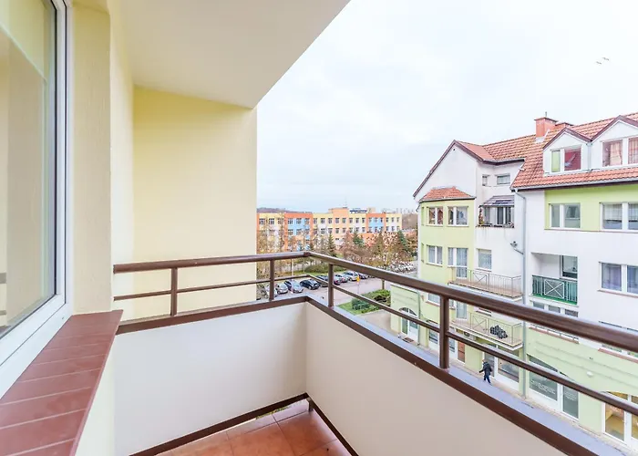 Zapleczna Standard By Bookinghost Kolberg